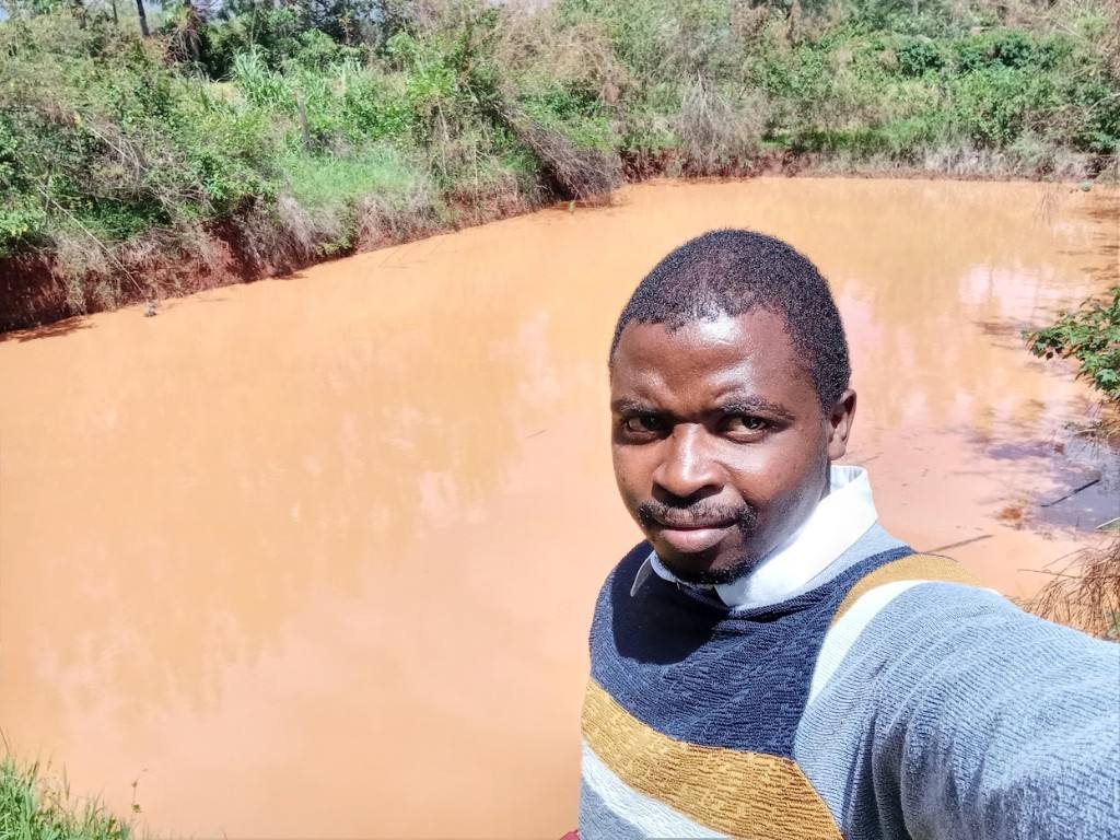 Community excavation for water security